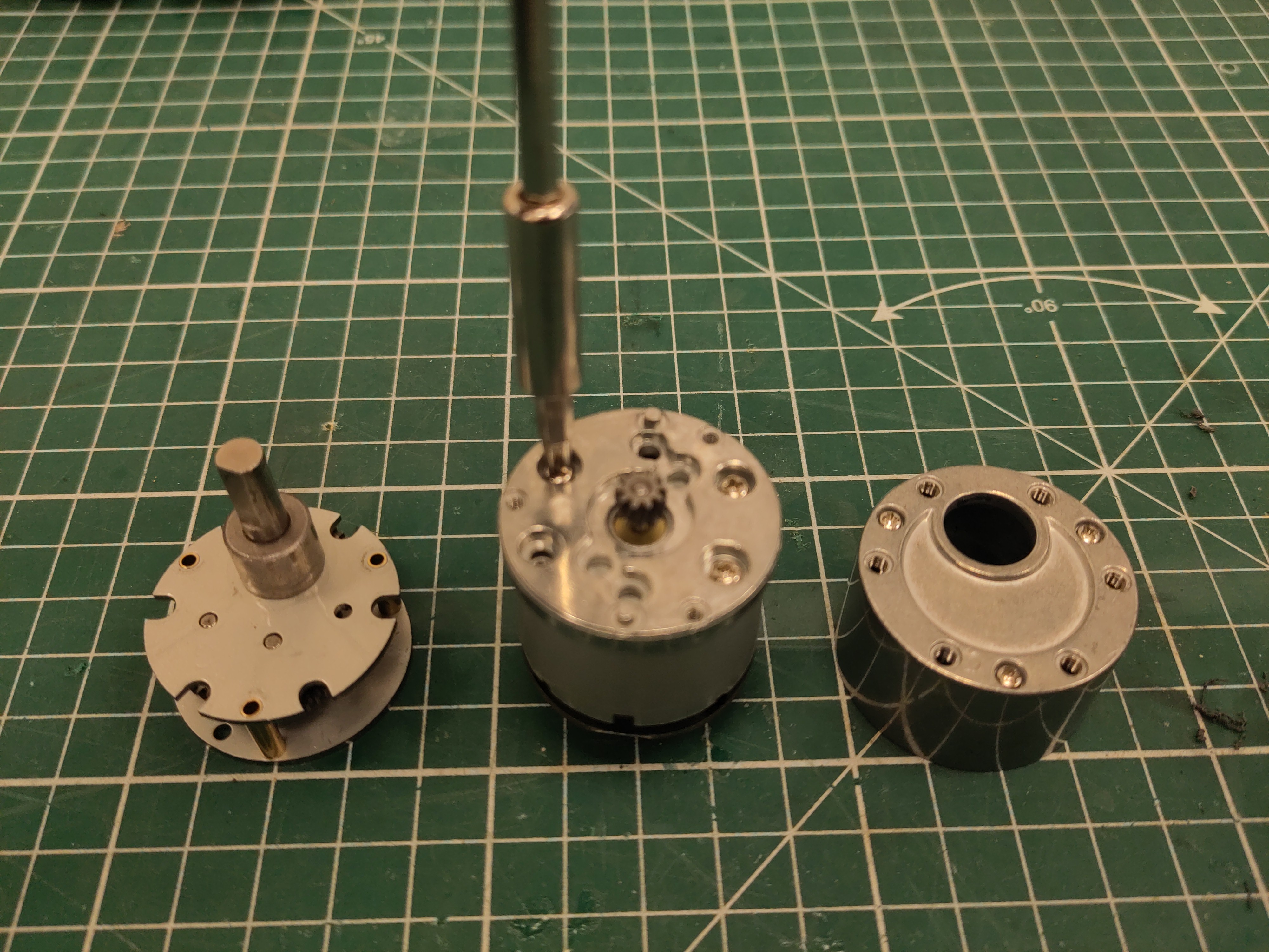 ../../../_images/motors_step_4.jpg