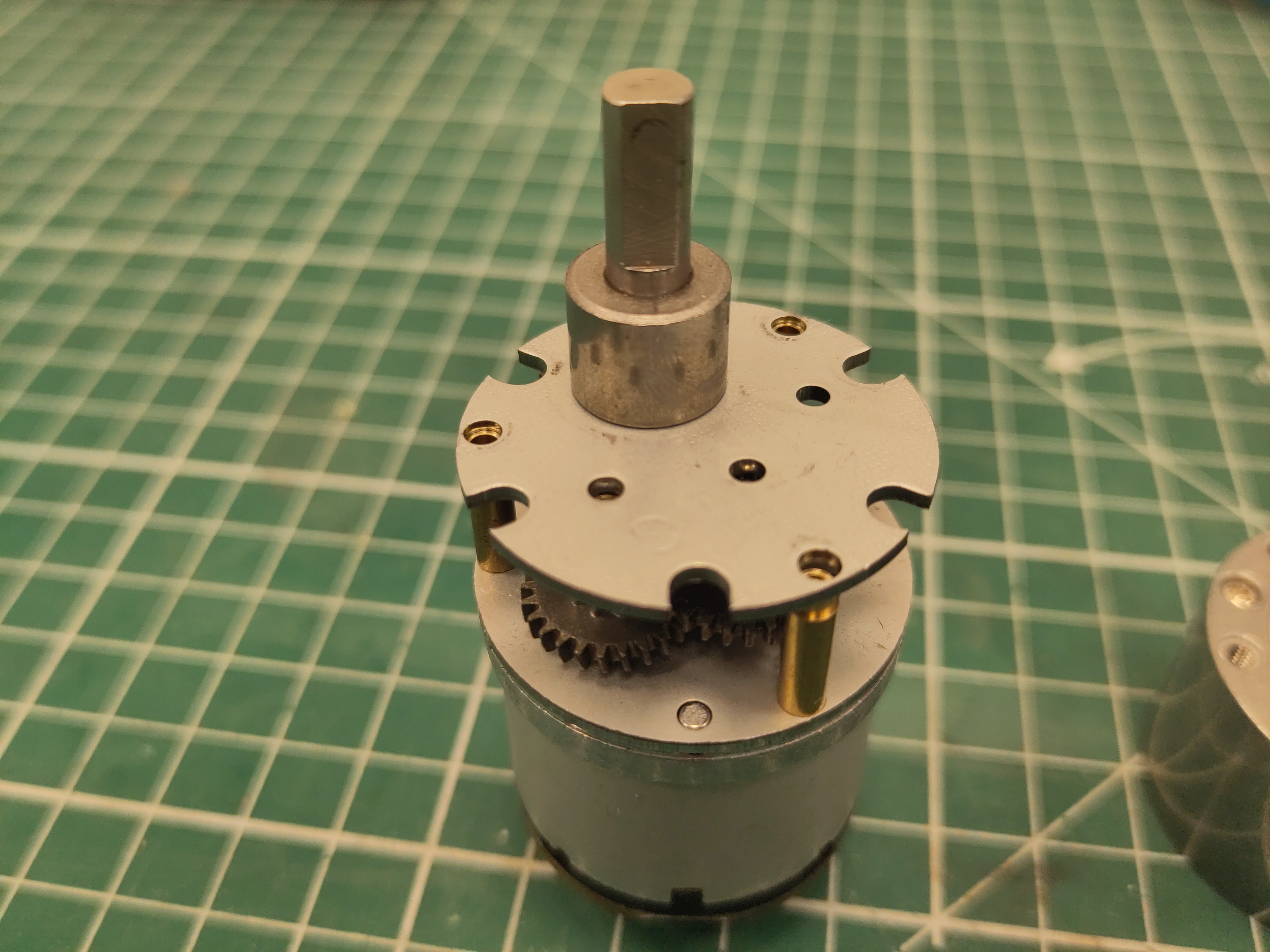 ../../../_images/motors_step_8.jpg